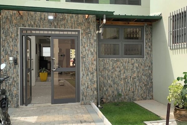Exterior detail - Apartment at Borteyman, Accra | S6 (Greater Accra Region)