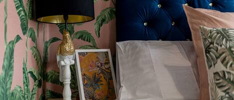 1 chambre, fer et planche à repasser, Wi-Fi gratuit