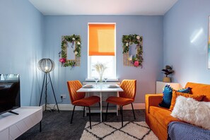 Living area - Botanical House Juniper Suite (Blackpool)