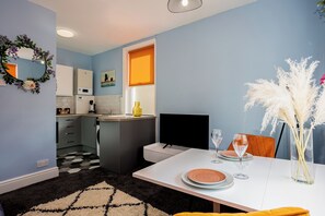 Private kitchen - Botanical House Juniper Suite (Blackpool)