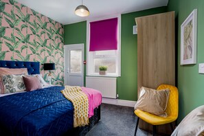 1 bedroom, iron/ironing board, WiFi (free)