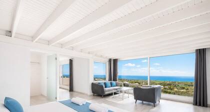 The View - Four Bedroom Villa, Sleeps 10