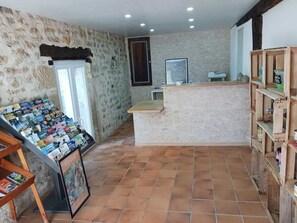 Lobby - Chalet 3 étoiles - Piscine  - ccaidf0 (Reyrevignes)