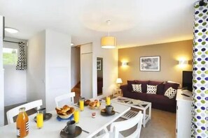 Uklassifisert bilde, 5 av 18, knapp