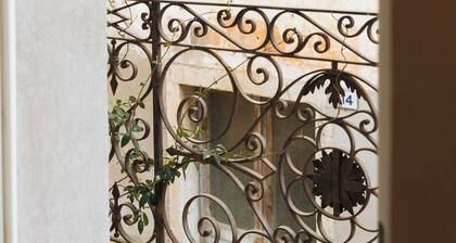 Cà BIANCA Residence - REFOSCO Apartment - Historical Center POLCENIGO