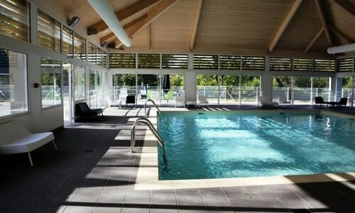 ZEcamping 3* piscine couverte chiens acceptés locatif TV LV BBQ 39m2