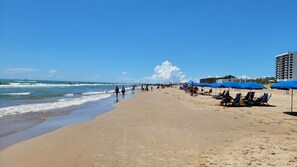 En la playa