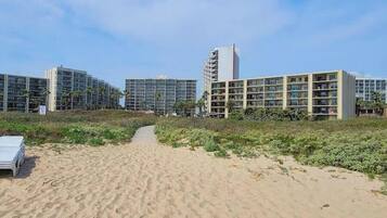 Accommodatie ligt op het strand