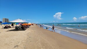 En la playa