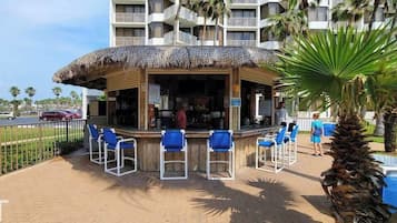 Apartment, Mehrere Betten, Terrasse, Gartenblick (Saida Towers IV #108) | Unterkunftsgelände