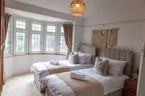 2 chambres, bureau, fer et planche Ă repasser, Wi-Fi gratuit