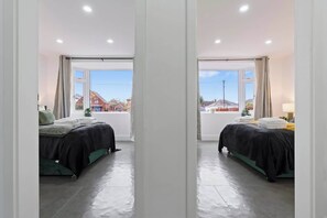 5 habitaciones, tabla de planchar con plancha y wifi gratis 