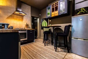 Fridge, microwave, oven, stovetop - Chic & Stylish Apartment | Olive 77 (Greater London)