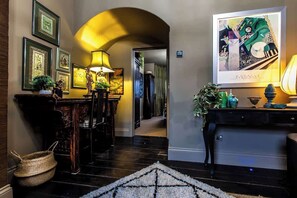 Interior - Chic & Stylish Apartment | Olive 77 (Greater London)