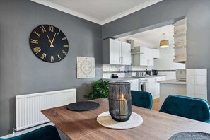 Dining - 3-Bed Home with Easy Access to Medway Hospital (Medway)