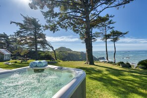 مغطس سبا خارجي