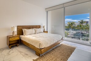 2 chambres, fer et planche à repasser, draps fournis