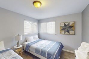 5 bedrooms, Internet, bed sheets