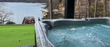 Bain à remous extérieur