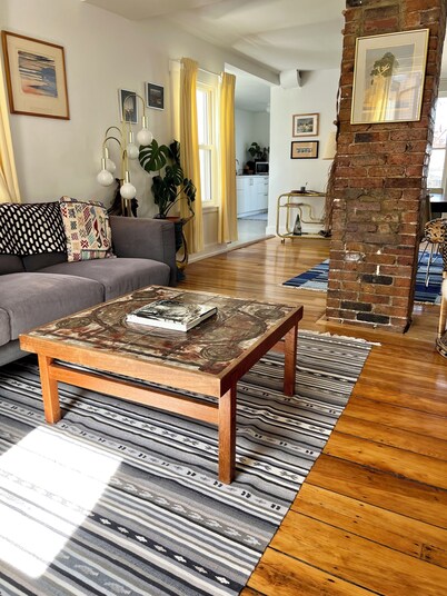 West End's Diamond in the Rough 2-bedroom Apartment with Parking & WiFi