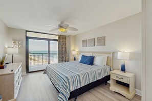 3 Schlafzimmer, Bügeleisen/Bügelbrett, Internetzugang, Bettwäsche