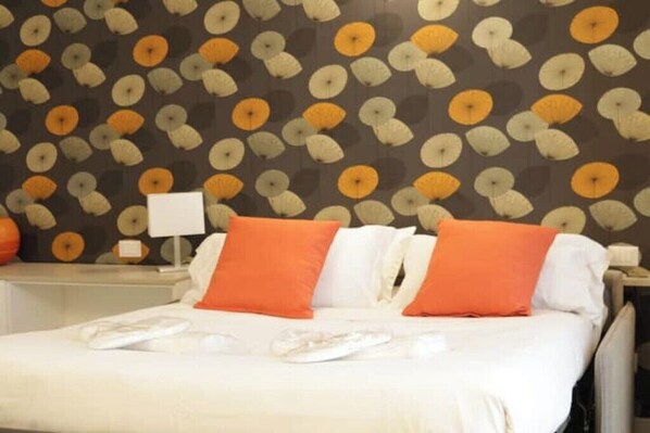 1 chambre, fer et planche à repasser, Wi-Fi, literie fournie