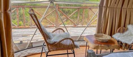 Laptop workspace, bed sheets