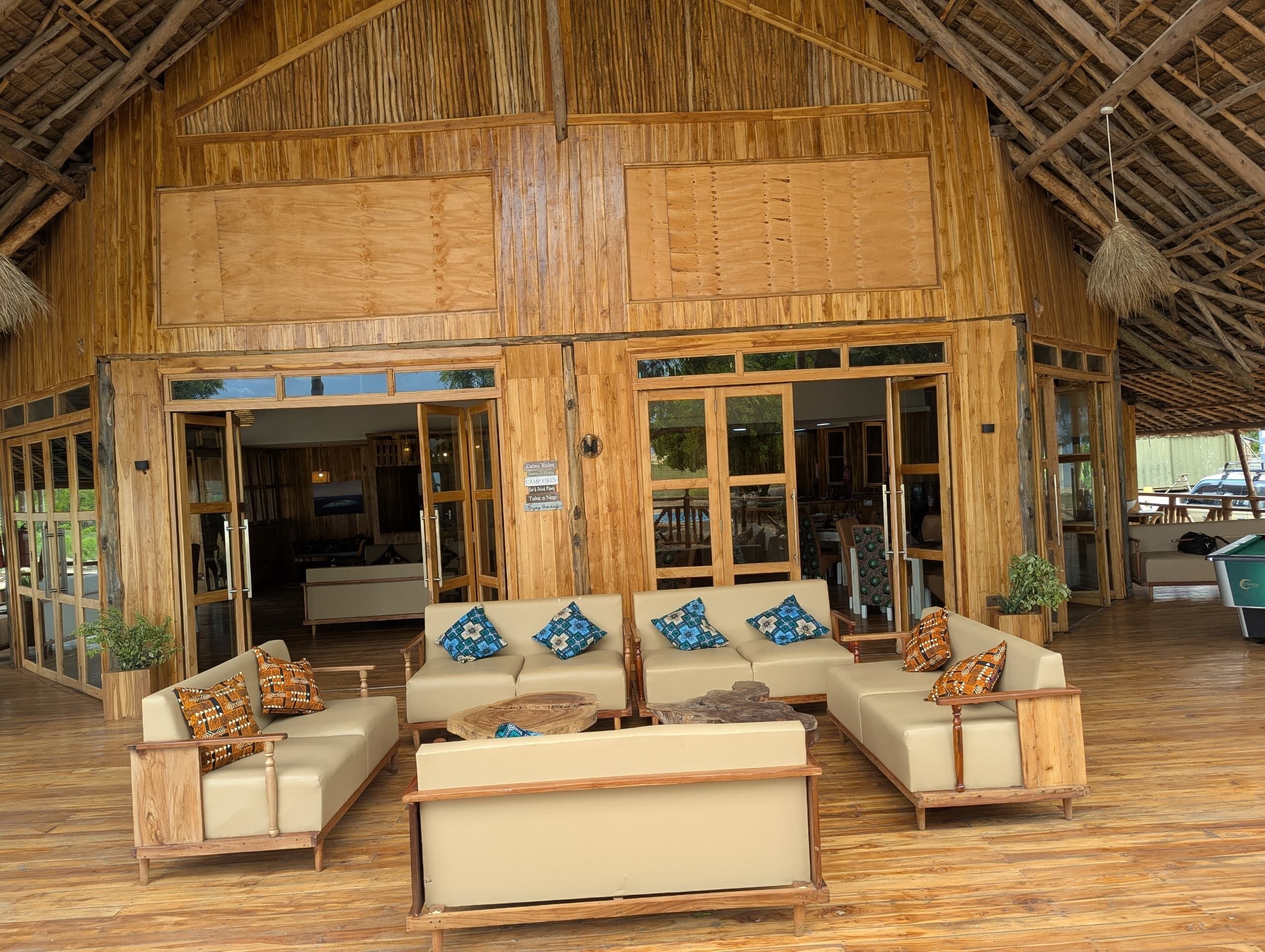 واجهة المنشأة