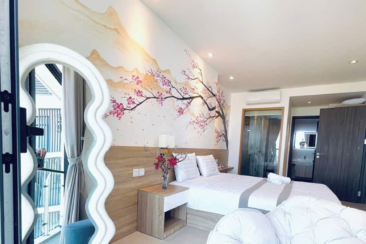 Apartment, 1 Bedroom, Partial Ocean View | 2 bedrooms, Egyptian cotton sheets, premium bedding, memory foam beds