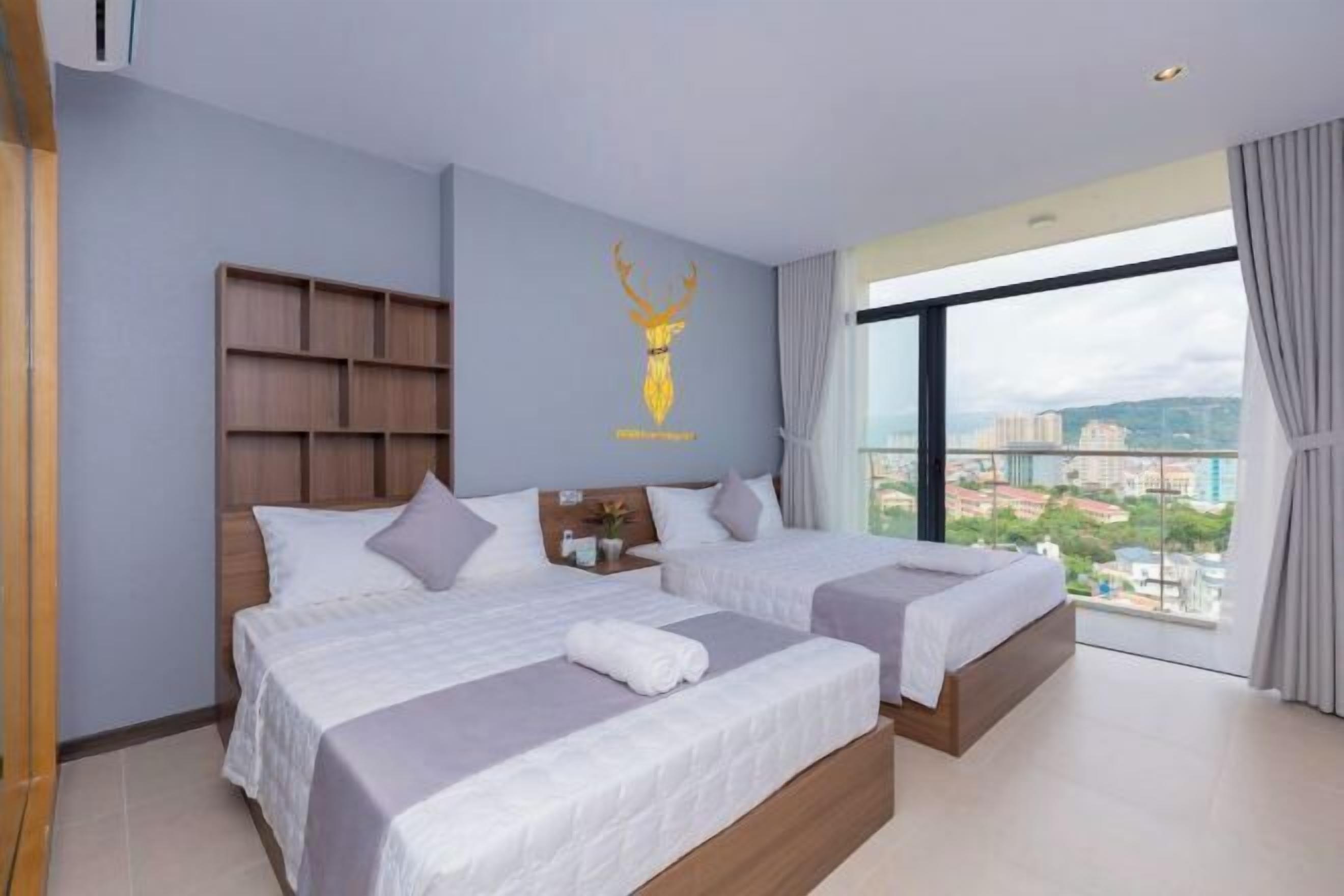 Egyptian cotton sheets, premium bedding, memory foam beds