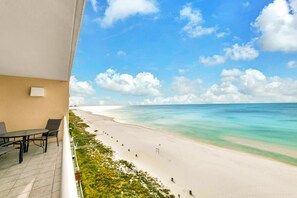 Leilighet, flere senger (Majestic Beach Towers 2-1002) | Strand | På stranden