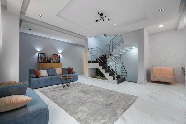 Family Apartment, Balcony, City View | Living area