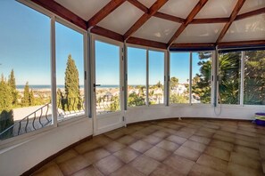 Interior - SAONA VILLAS (AS ALTAMIRA): 4 people, private pool, wifi, air conditioning (Dénia)