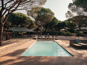 Seasonal outdoor pool - wecamp Cádiz (Puerto Real)