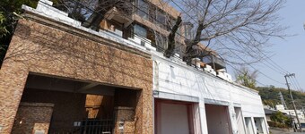 Private villa for up to 10 people with a panoramic view of Atami in front of you