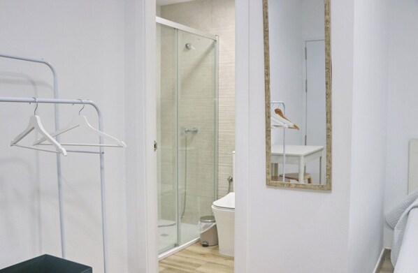 Bathroom - Loft La Flor II    . (Conil de la Fra.)