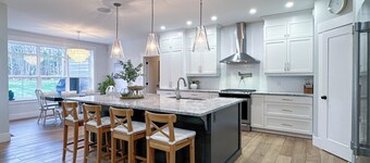 Casa Bonita PEI – Spacious & Dog-Friendly, Minutes to Charlottetown, Beach, Golf