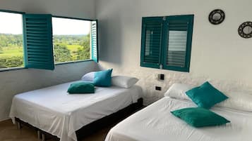 4 bedrooms, WiFi, bed sheets