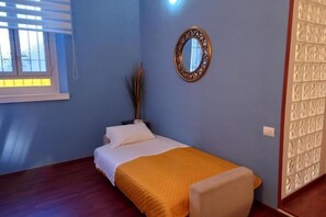 1 Schlafzimmer, Schreibtisch, Bügeleisen/Bügelbrett, WLAN