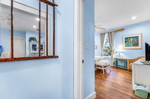 6 Schlafzimmer, Bügeleisen/Bügelbrett, Reisekinderbett, kostenloses WLAN