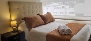 3 室のベッドルーム、アイロン / アイロン台、WiFi、ベッドシーツ