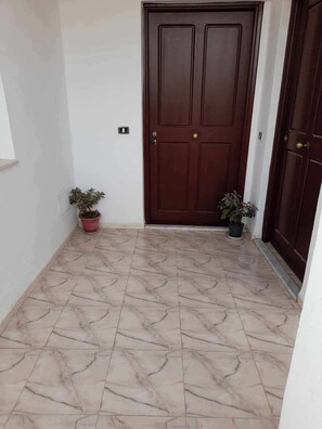 Interior - Super spacious T2 in the heart of Bizerte (Banzart)