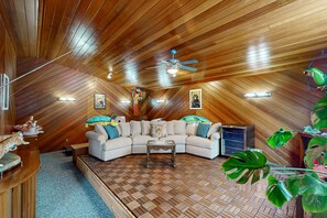 Tv, pejs, videospil, bøger