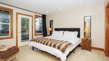 4 Schlafzimmer, Bügeleisen/Bügelbrett, WLAN, Bettwäsche