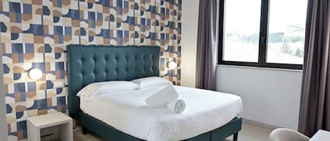 1 bedroom, in-room safe, desk, blackout drapes