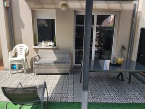 Terrace/patio - Charming T3 villa in quiet location. (Léguevin)