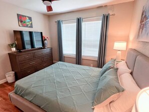 2 bedrooms, iron/ironing board, WiFi, bed sheets