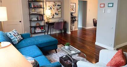 Cozy Condo in Prime Location!