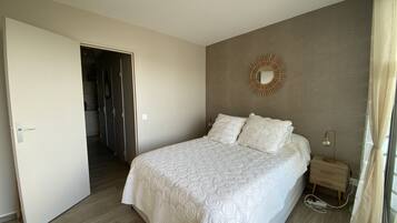 1 quarto, roupa de cama