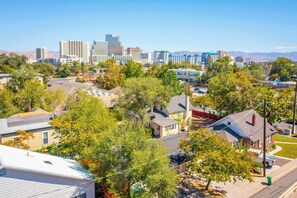 Unclassified image, 4 of 16, button